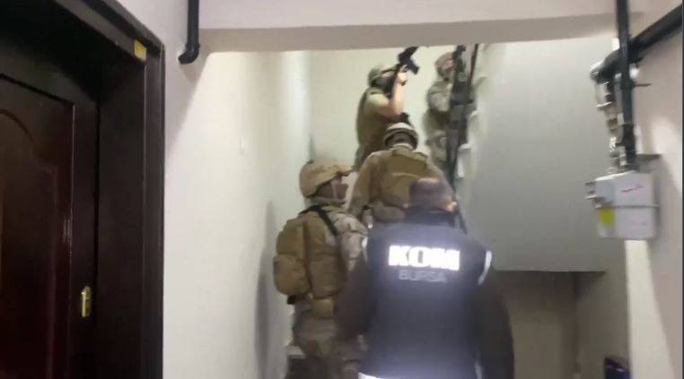 Yerlikaya açıkladı! ‘Kafes-32’ operasyonuyla Hakkı Saral çetesi çökertildi - Resim: 8